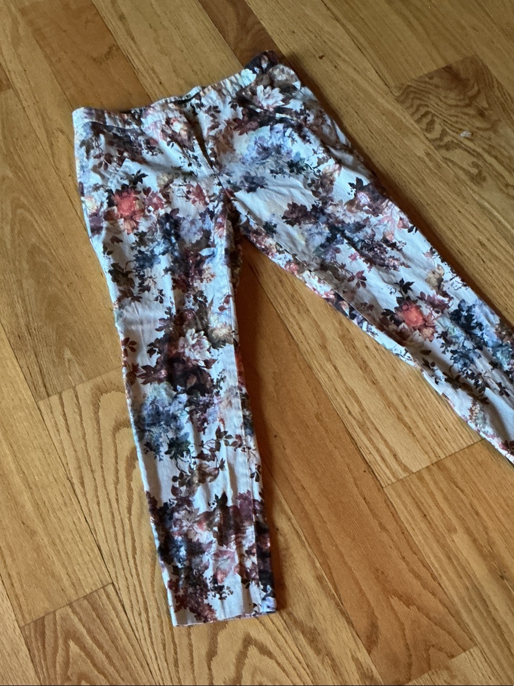 Zara Floral Slim Leg Leggings in Cream, Pink & Brown